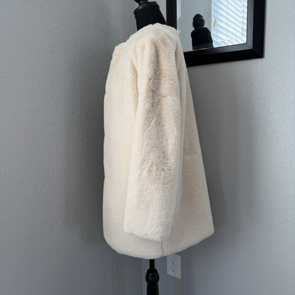 POPSUGAR Ivory Cream Plush Faux Fur Oversized Coat XS - Picture 8 of 16